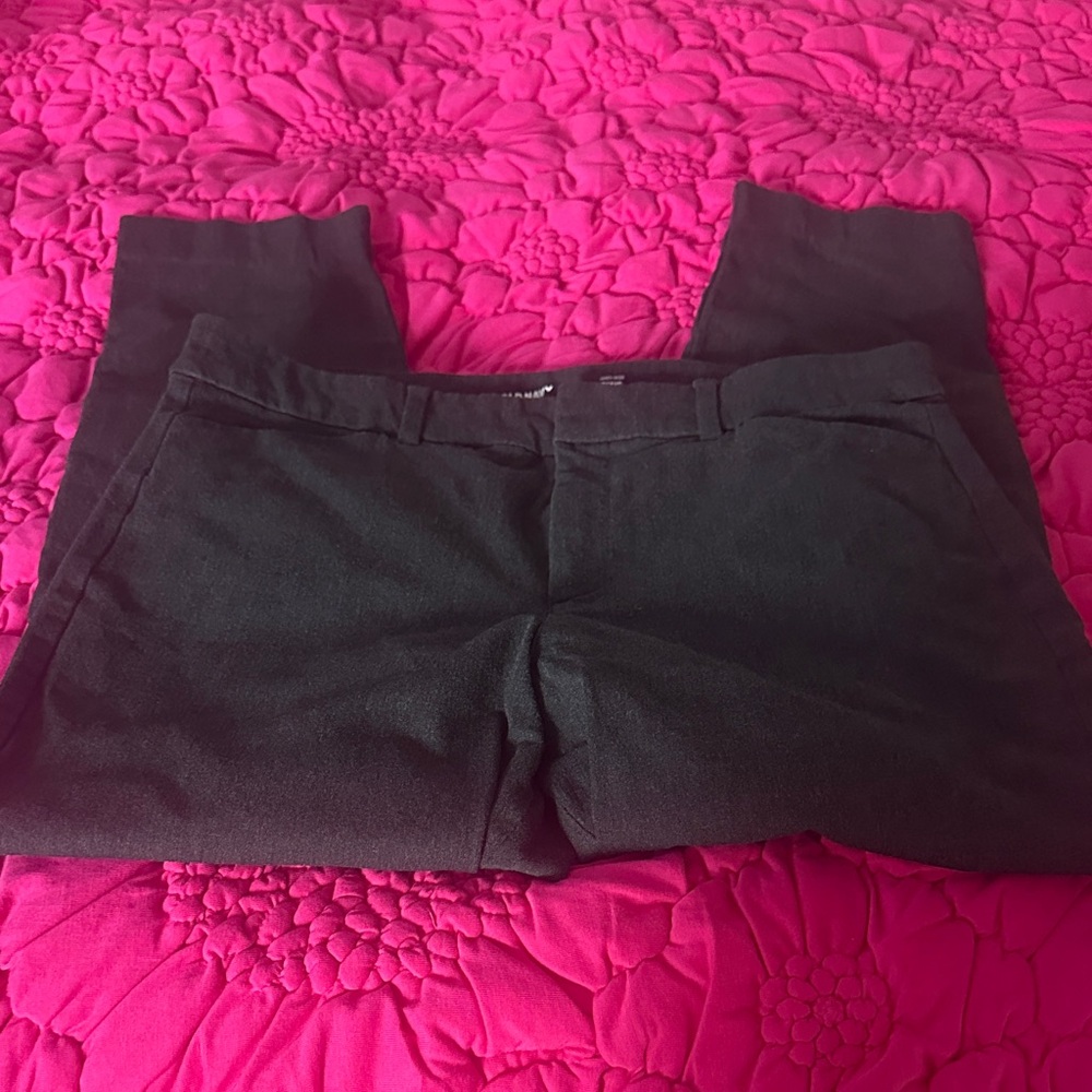 Old Navy Dark Grey Pixie Pants